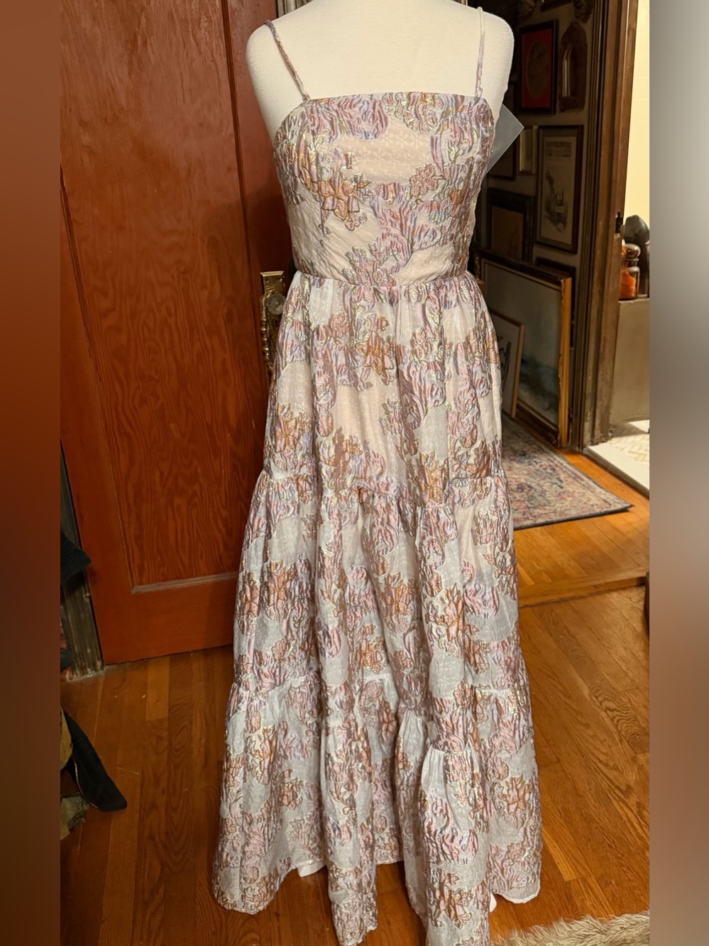 Elliatt Halite Lurex Floral Tiered Front Slit Maxi Dress Size Medium NWT